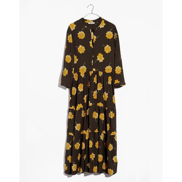Madewell Button-Front Tier Dress in‎ Fall Flowers

T0417 - Picture 3 of 10